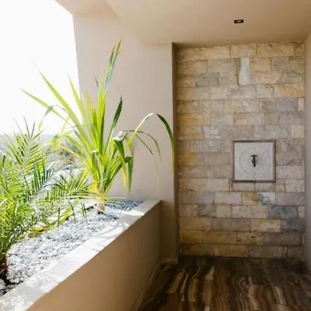 Marble Luxury Hotel