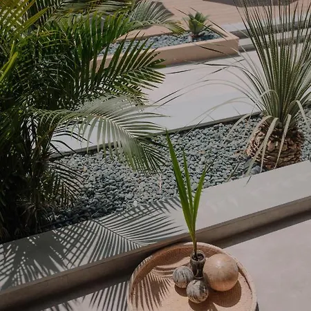 Marble Luxury Karteros